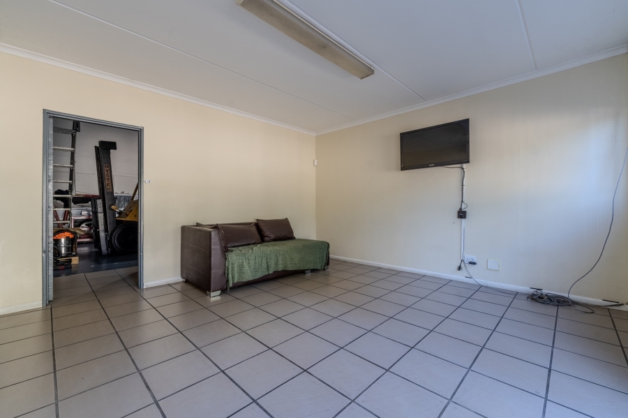 Commercial Property for Sale in Dal Josafat Western Cape